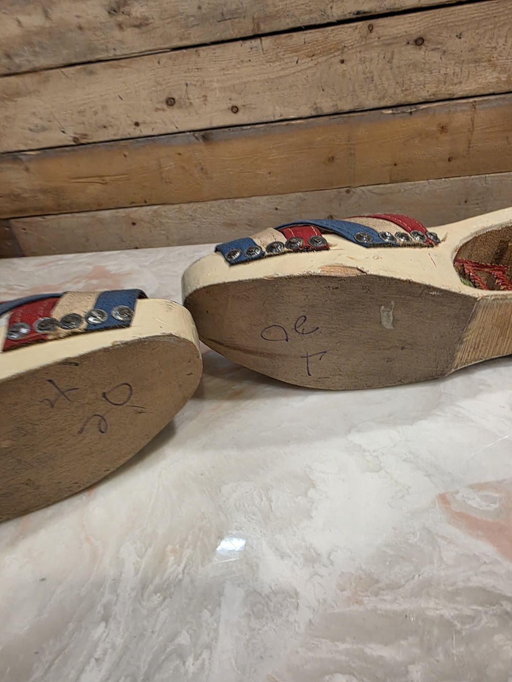Hand-Carved Asian Inspired Wood Clogs - Picture 4 of 4